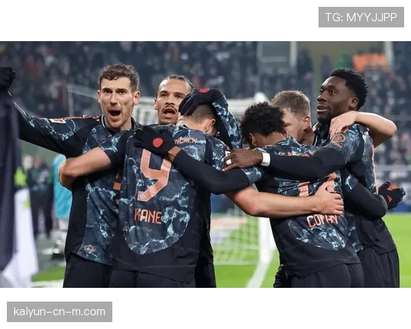 阿方索戴维斯74分钟替补登场 边路冲击力改变比赛节奏